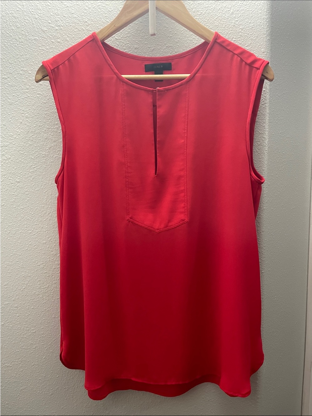 LOFT Bright Red/orange Sleeveless Keyhole Camisole